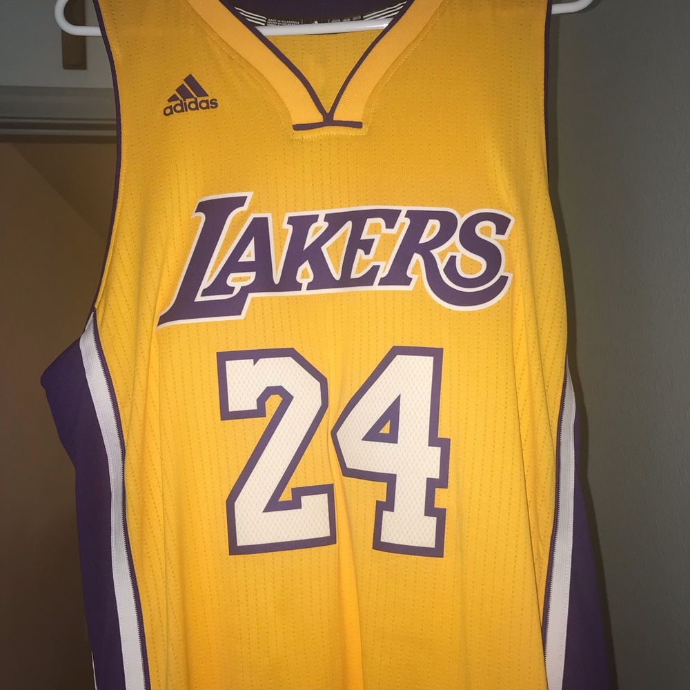 Kobe Bryant Lakers Jersey